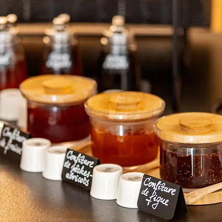 ホテル La Caravelle