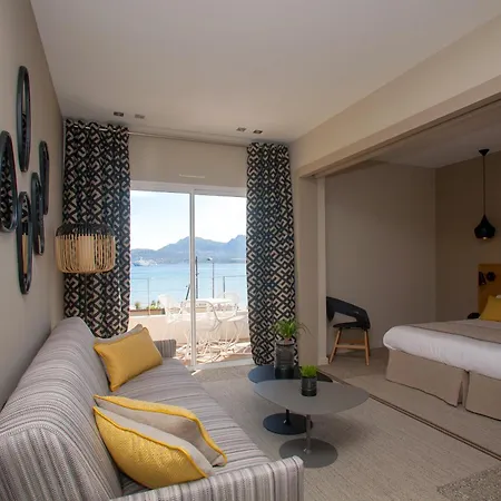 La Caravelle ホテル