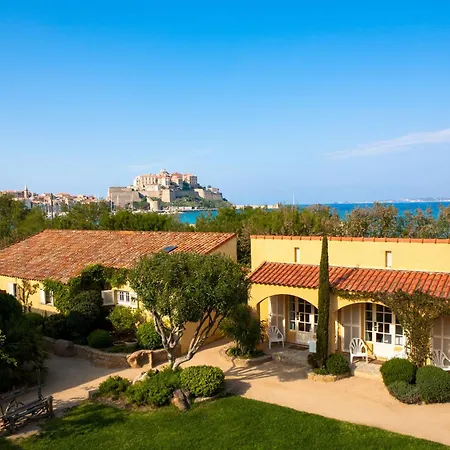 La Caravelle ホテル カルヴィ