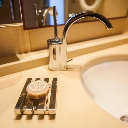 La Caravelle 3* カルヴィ