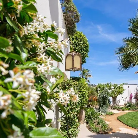 La Caravelle Hotel