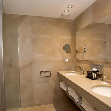 La Caravelle 3*