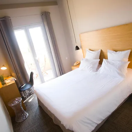 La Caravelle 3* كالفي