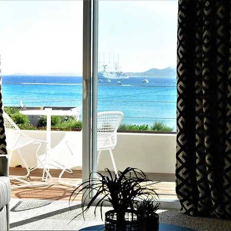 La Caravelle Szálloda 3*