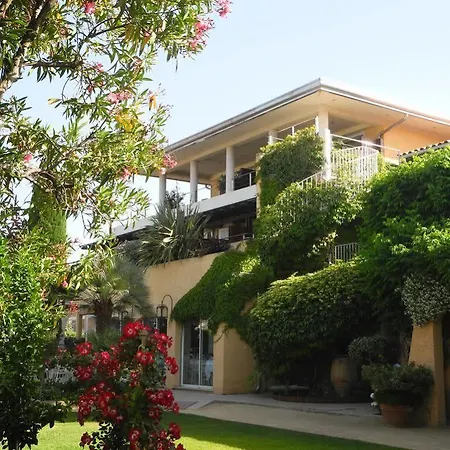 La Caravelle 3*