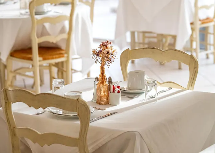 Hotel La Caravelle 3*