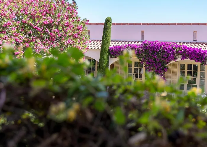 La Caravelle Hotel Calvi (Corsica)