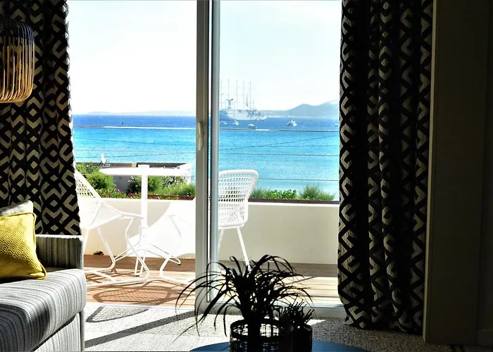 La Caravelle Ξενοδοχείο 3*